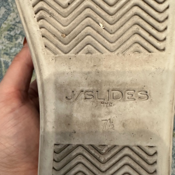 JS Slides Blue Velvet Sneaker. Sz 7.5. Great Condition - Picture 4 of 4